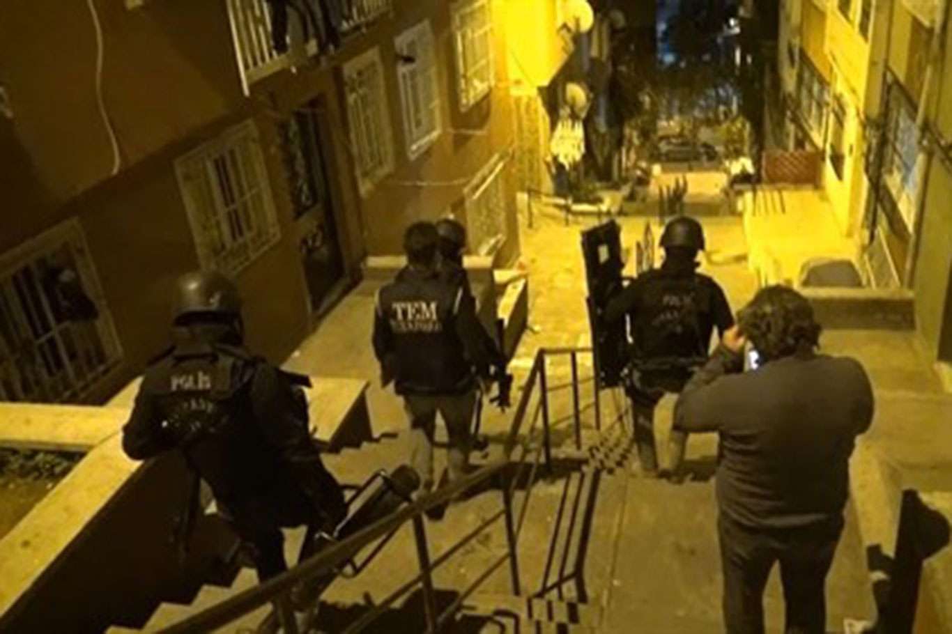 İstanbul'da sol fraksiyonlu yapılara yönelik operasyonda bir kişi tutuklandı